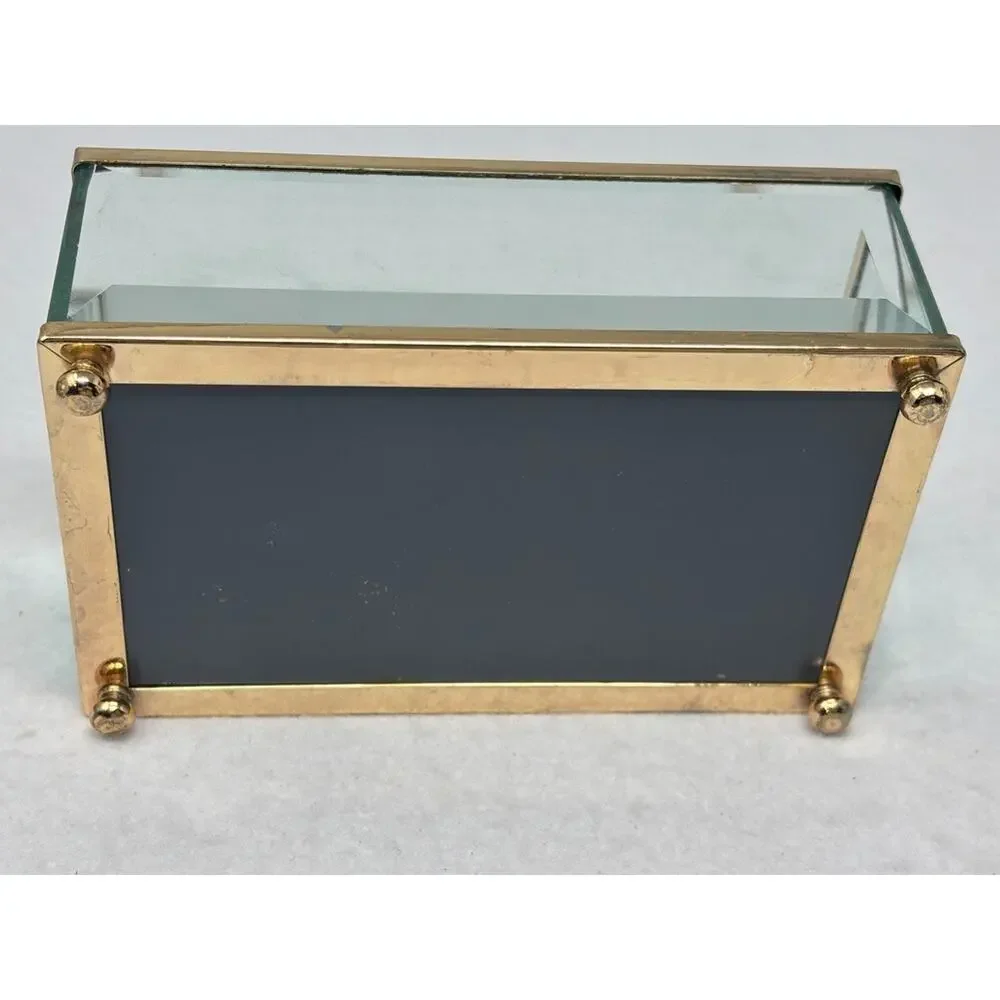 Vtg Curio Case MCM Regency Brass Etched Floral Glass Jewelry‎ Trinket Box